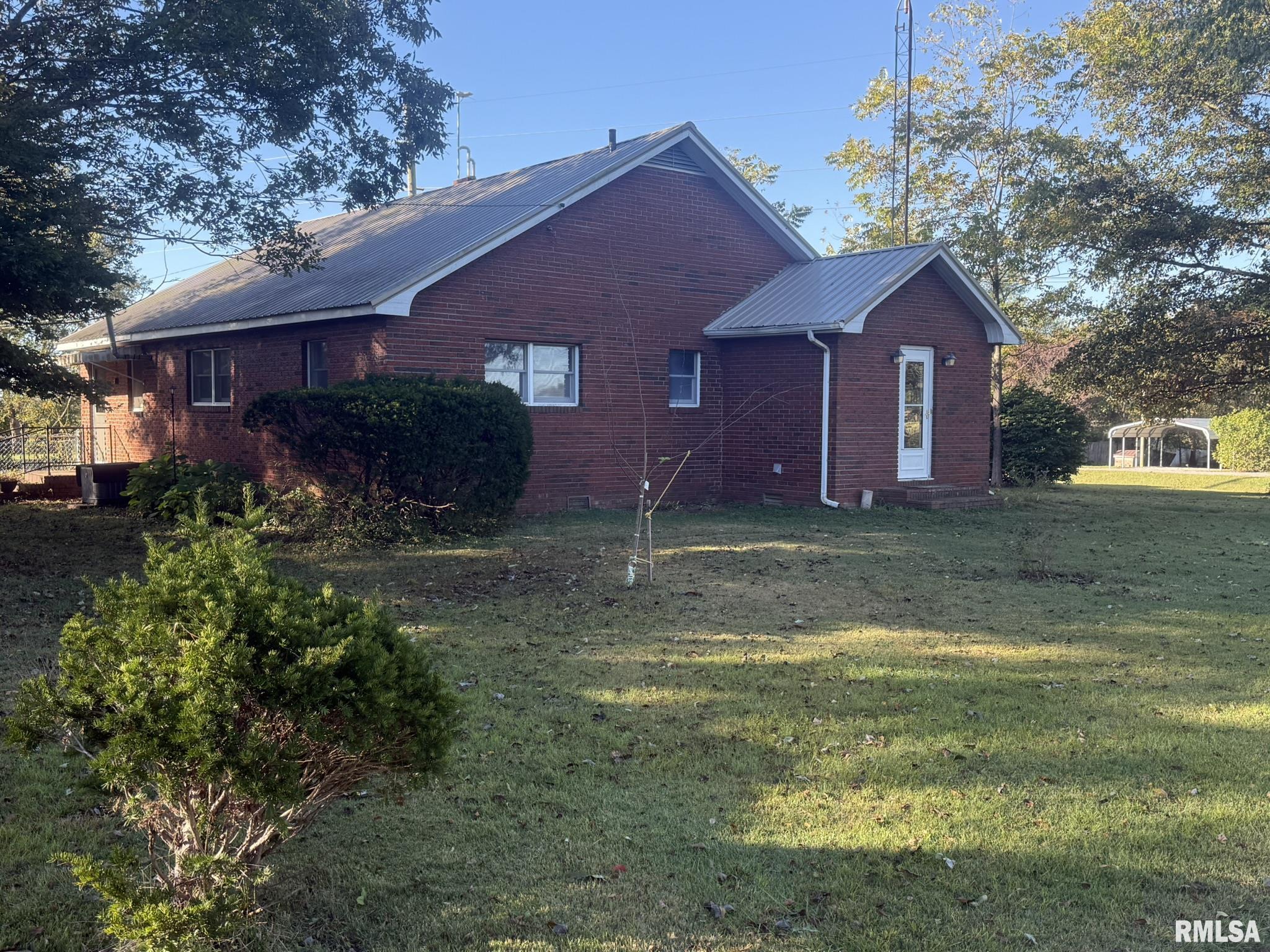 3232 Highway 145 Metropolis, IL 62960 - Photo 46 of 53