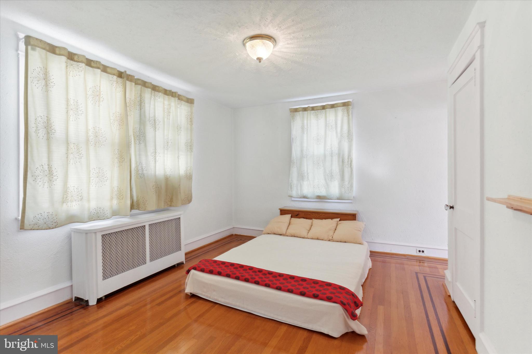 415 Broadview Road Upper Darby, PA 19082 - Photo 17 of 25 Bedroom 3