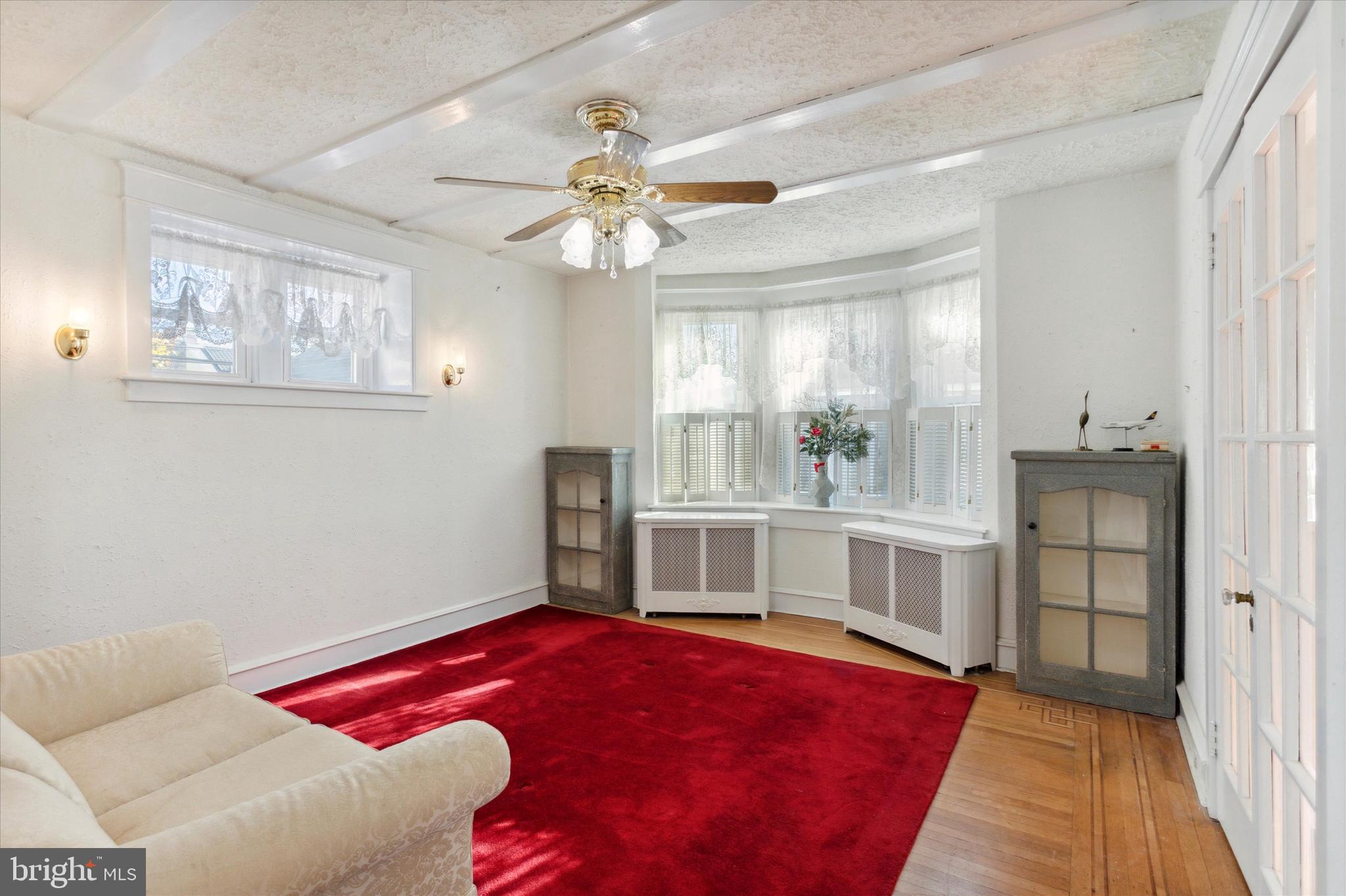 415 Broadview Road Upper Darby, PA 19082 - Photo 7 of 25 Large Formal Dining Room