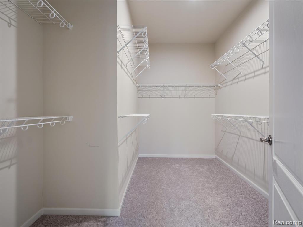 48672 Rockview Road Novi, MI 48374 - Photo 14 of 23