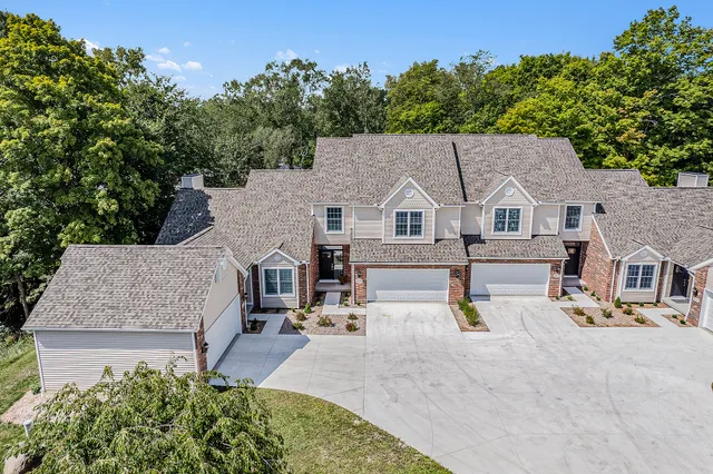 $399,900 | 1115 Nature Trail, Manchester, MI 48158