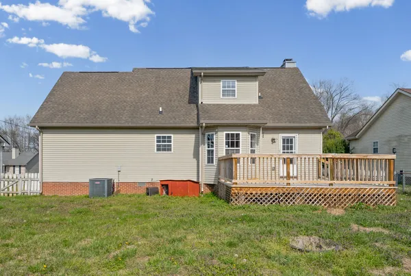 $1,600 | 382 Brook Mead Drive, Clarksville, TN 37042