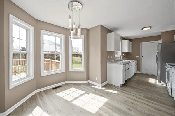 $1,600 | 382 Brook Mead Drive, Clarksville, TN 37042