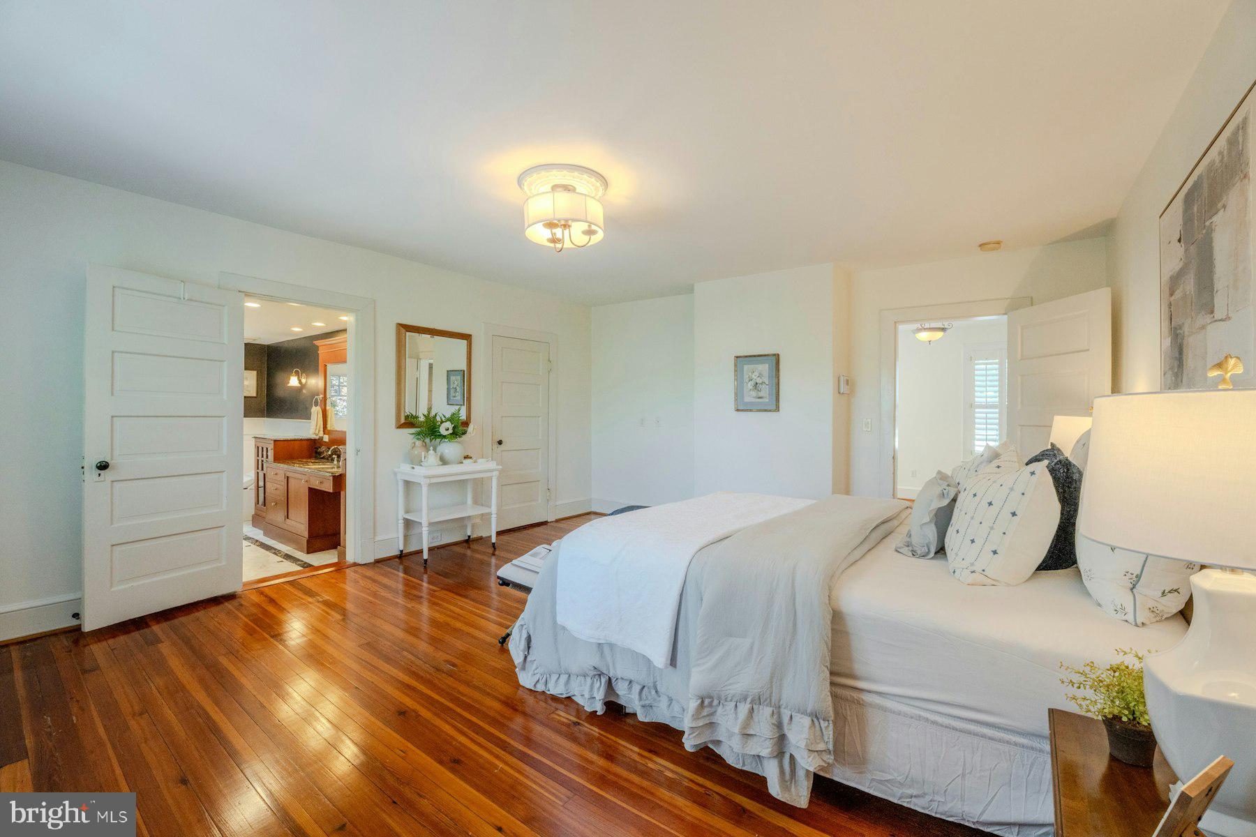 208 Edwards Ferry Road Northeast Leesburg, VA 20176 - Photo 40 of 76