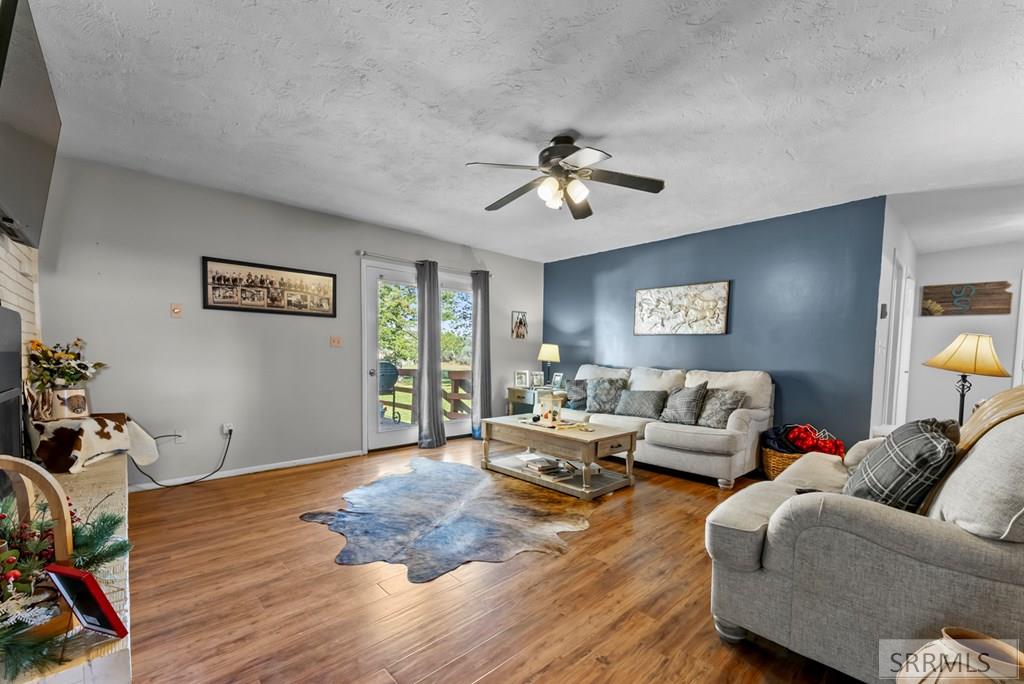 6685 East Iona Road Idaho Falls, ID 83401 - Photo 13 of 59