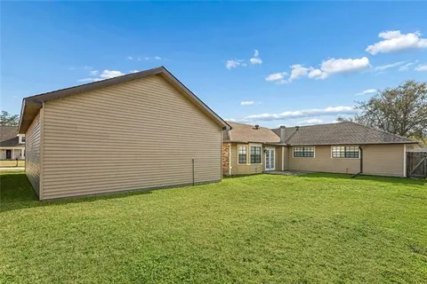 $280,000 | 200 North Pebble Beach Court, Slidell, LA 70460