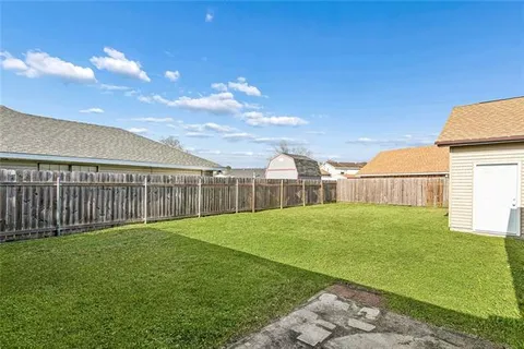 $280,000 | 200 North Pebble Beach Court, Slidell, LA 70460
