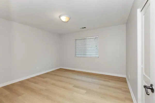 $6,000 | 975 Baylor Drive, San Marcos, CA 92078
