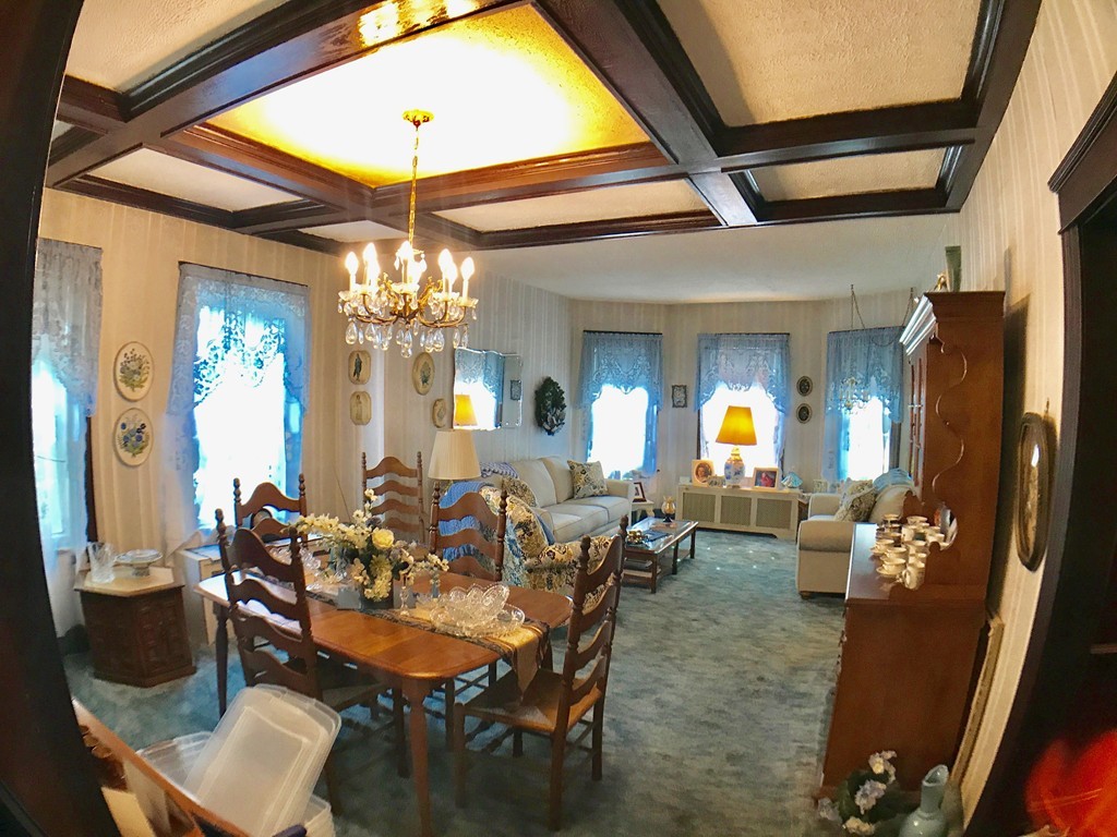 63 Crowningshield Road Worcester, MA 01604 - Photo 3 of 26 Gallery Image 3