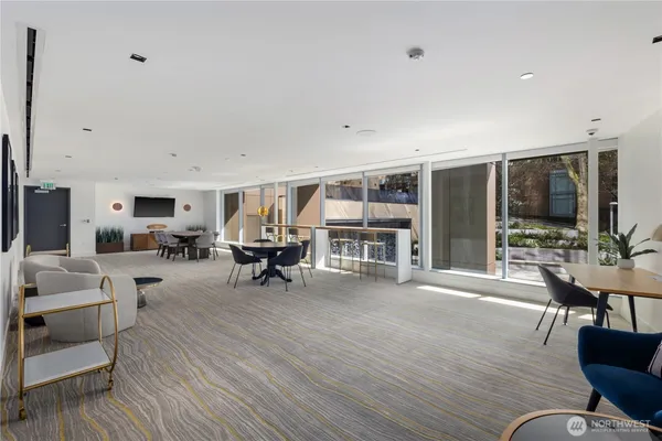 $425,000 | 800 Columbia Street, Unit 1003, Seattle, WA 98104