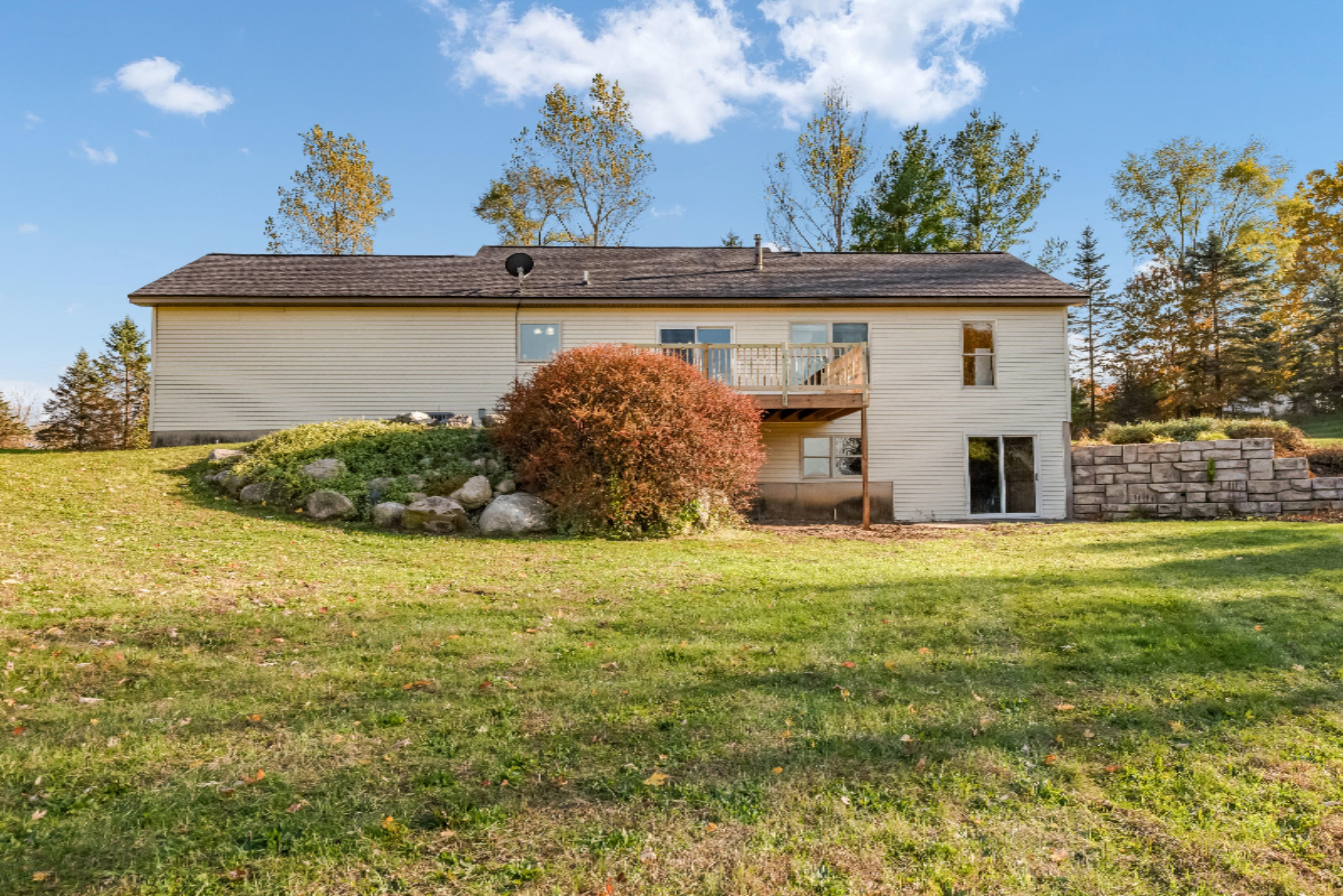 9441 5 Mile Road Northeast Ada, MI 49301 - Photo 5 of 35 RJG_6949
