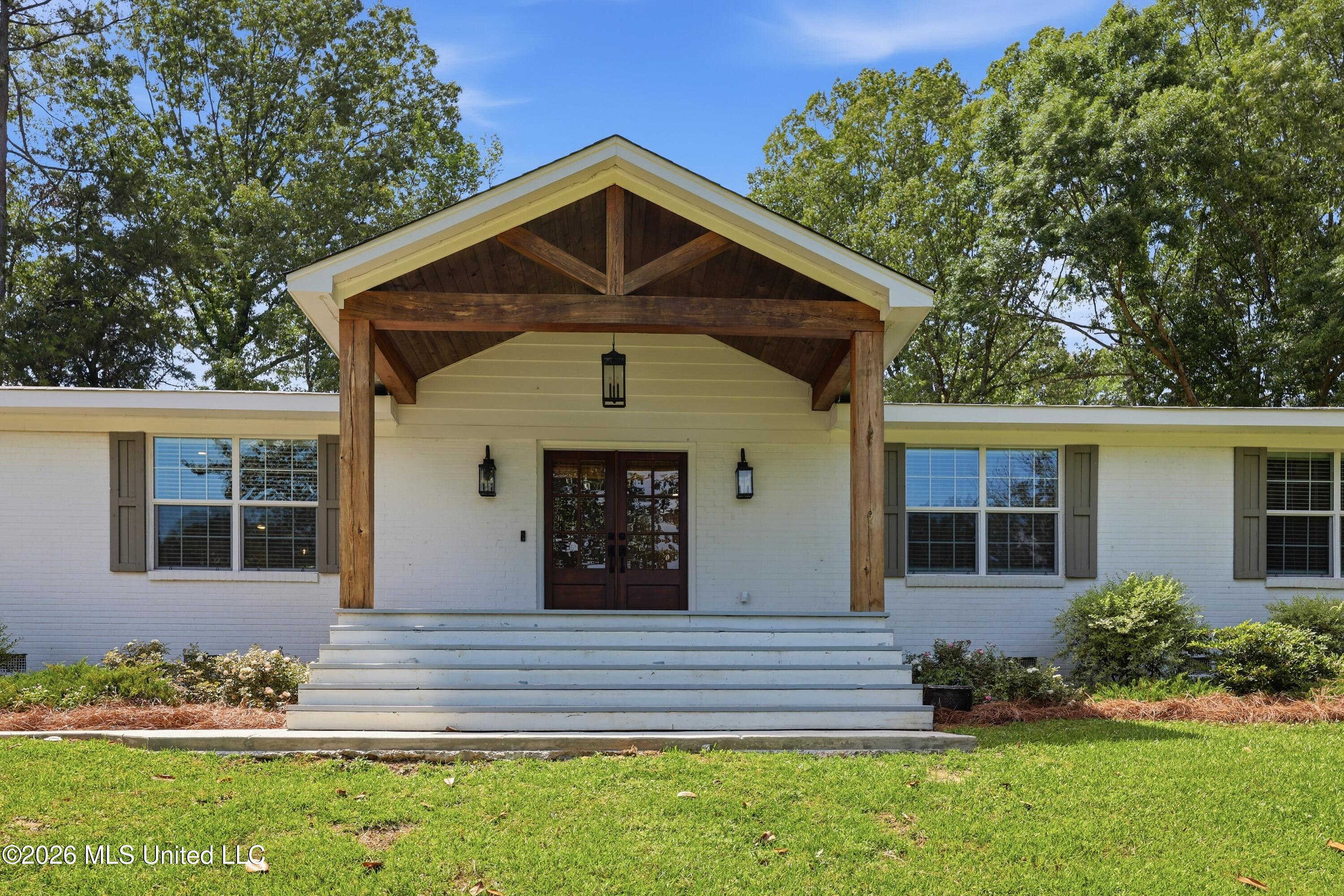 573 Clinton-Tinnin Road Clinton, MS 39056 - Photo 3 of 40 03-573 Clinton-Tinnin Rd _ Hometoursms.c