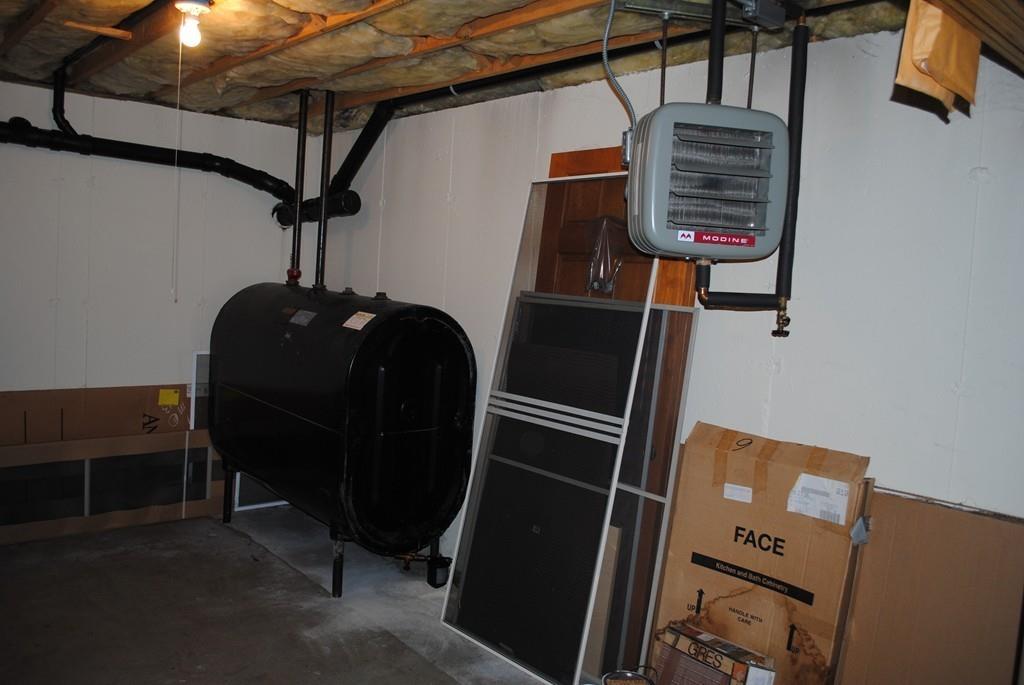 51 Old Worcester Road Webster, MA 01570 - Photo 28 of 36 Gallery Image 28