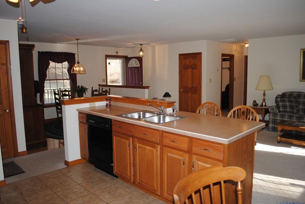 51 Old Worcester Road Webster, MA 01570 - Photo 10 of 36 Gallery Image 10