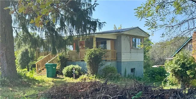 $60,000 | 604 Patterson Road, Apollo, PA 15613