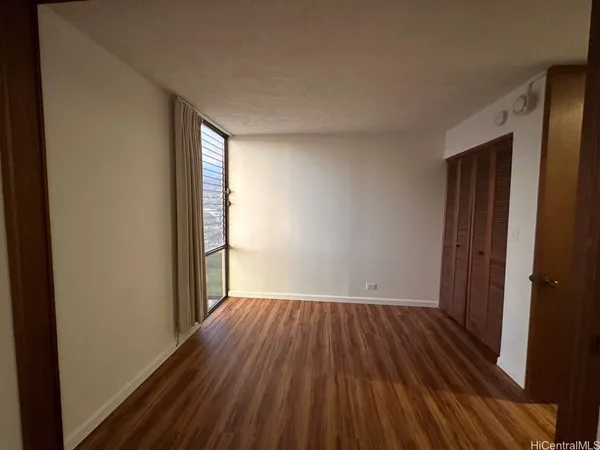 $2,300 | 1505 Alexander Street, Unit 1101, Honolulu, HI 96822