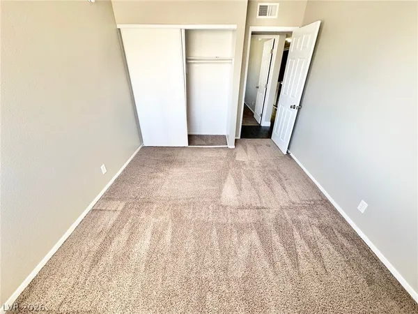 $1,875 | 6323 Silverfield Drive, Las Vegas, NV 89103