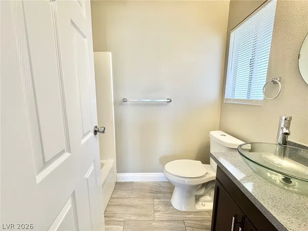$1,875 | 6323 Silverfield Drive, Las Vegas, NV 89103