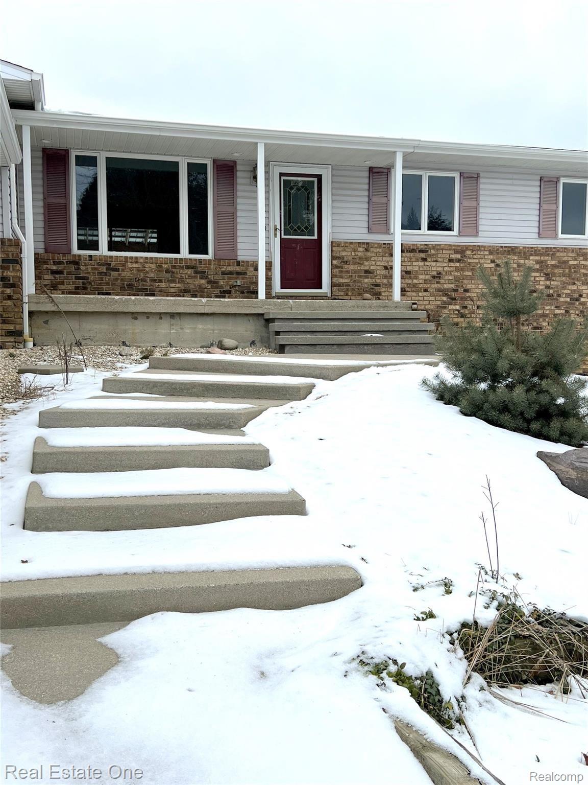 12463 Green Road Goodrich, MI 48438 - Photo 14 of 50 12.jpeg