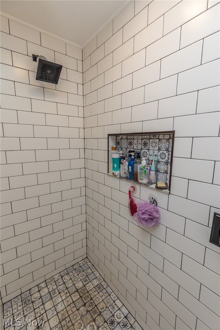 4581 Broadview Road Cleveland, OH 44109 - Photo 15 of 35