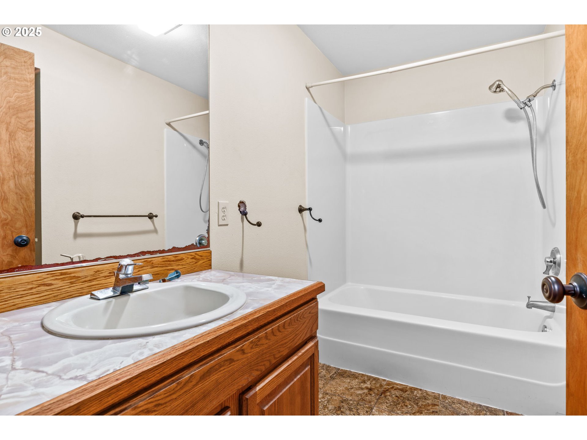 37545 Richardson Gap Road Scio, OR 97374 - Photo 32 of 48 Gallery Image 32