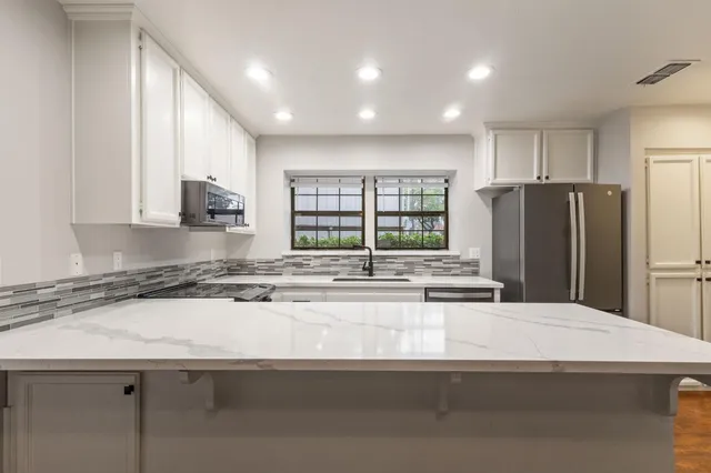 $365,000 | 3997 Park Cir Lane, Unit C, Carmichael, CA 95608