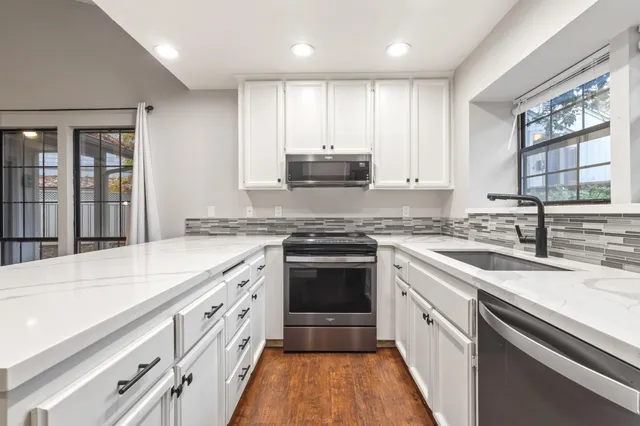 $365,000 | 3997 Park Cir Lane, Unit C, Carmichael, CA 95608