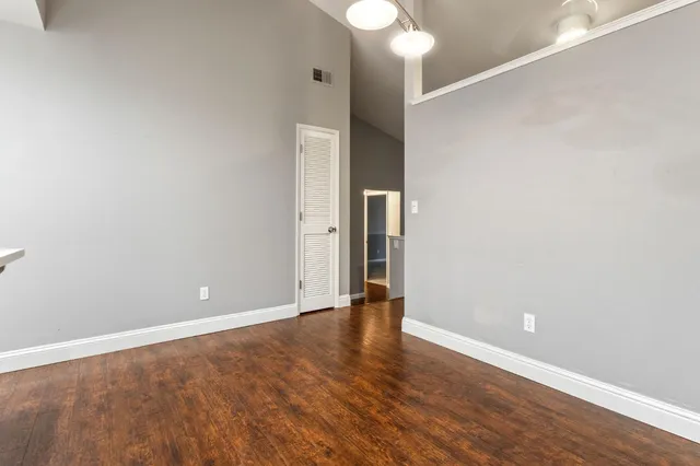 $365,000 | 3997 Park Cir Lane, Unit C, Carmichael, CA 95608