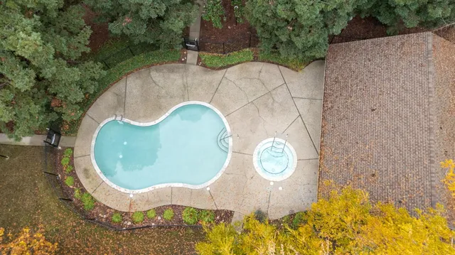 $365,000 | 3997 Park Cir Lane, Unit C, Carmichael, CA 95608