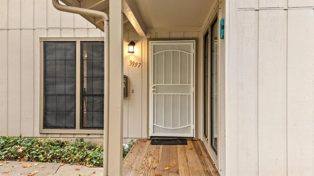 $365,000 | 3997 Park Cir Lane, Unit C, Carmichael, CA 95608