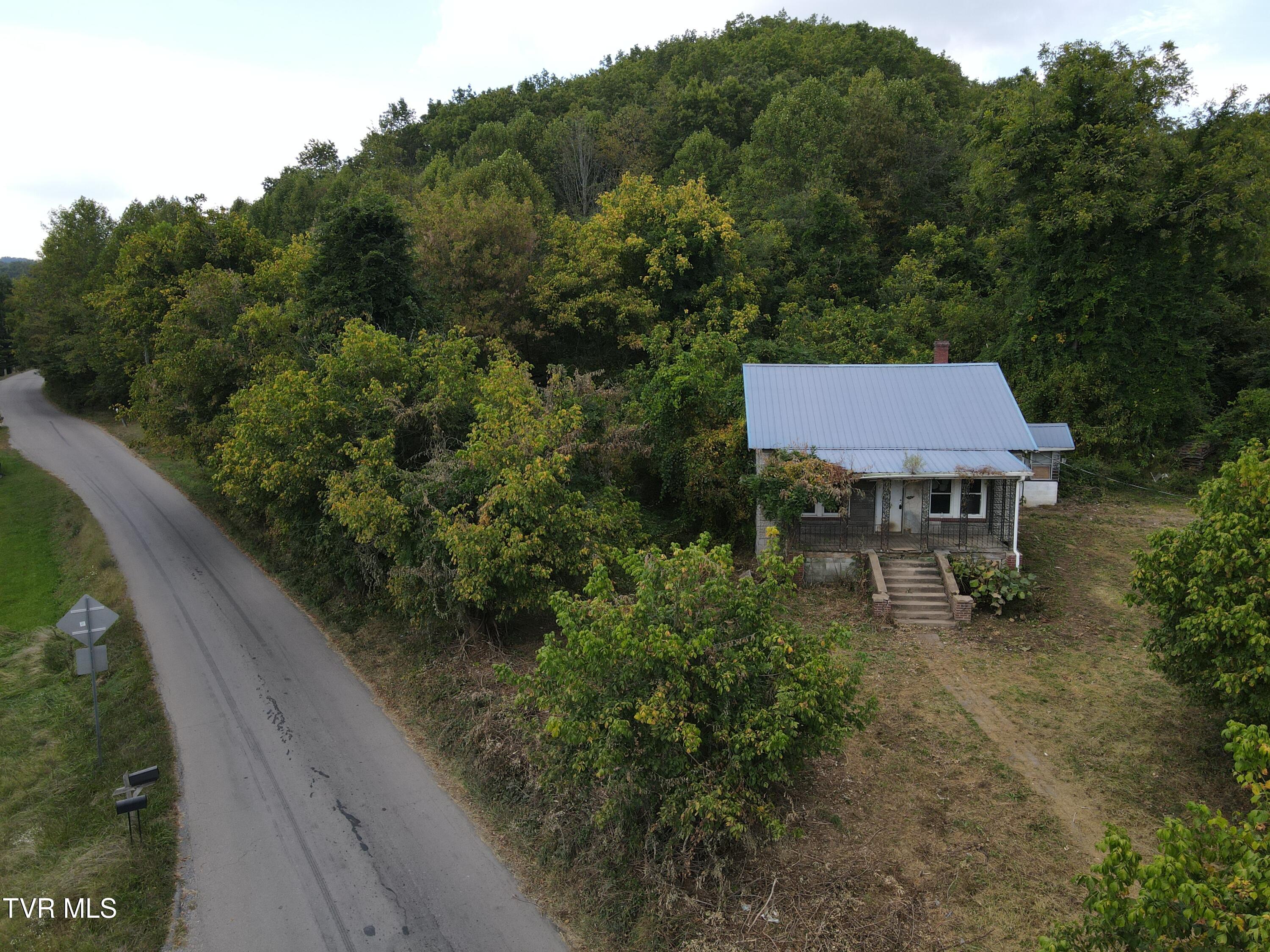 1033 Maple Gap Road Raven, VA 24639 - Photo 13 of 28 DJI_0122