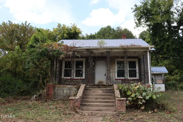 $25,000 | 1033 Maple Gap Road, Raven, VA 24639