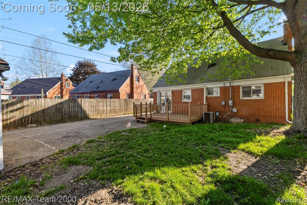 7919 Harding Street Taylor, MI 48180 - Photo 7 of 33