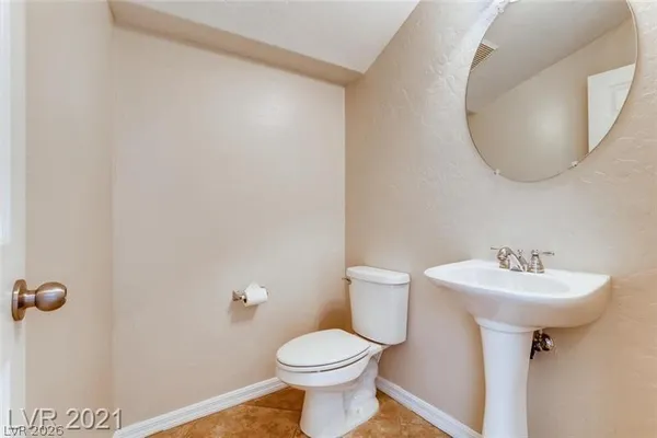 $2,400 | 2659 Lochleven Way, Henderson, NV 89044