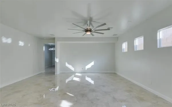 $2,400 | 2659 Lochleven Way, Henderson, NV 89044