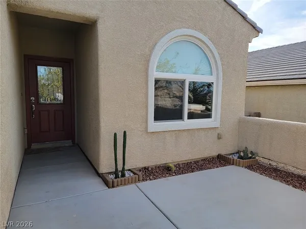$2,400 | 2659 Lochleven Way, Henderson, NV 89044