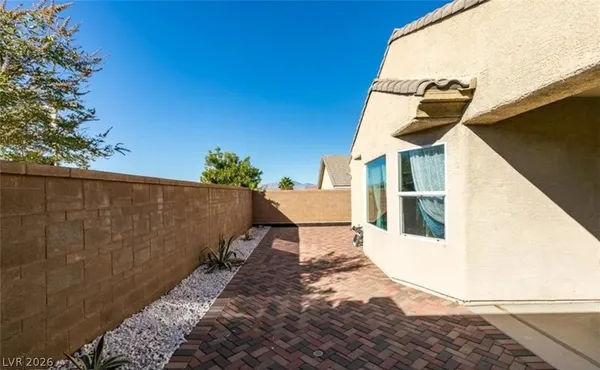 $2,400 | 2659 Lochleven Way, Henderson, NV 89044