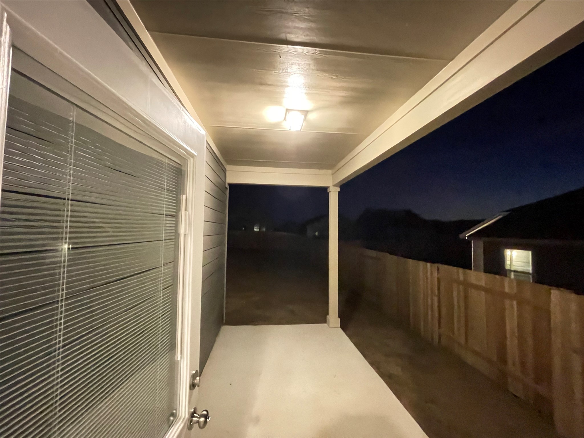 316 Mclintock Road Jarrell, TX 76537 - Photo 15 of 40 a view of hallway
