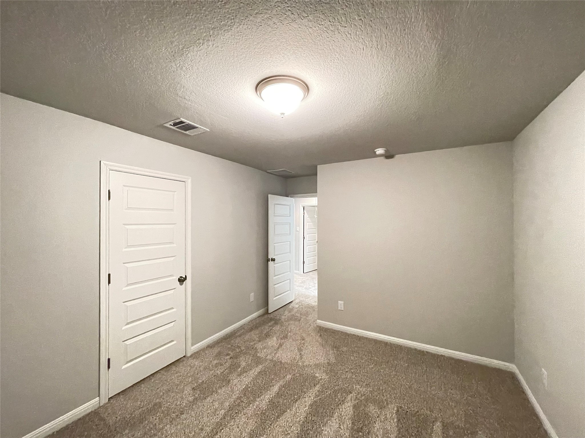316 Mclintock Road Jarrell, TX 76537 - Photo 25 of 40 a view of an empty room