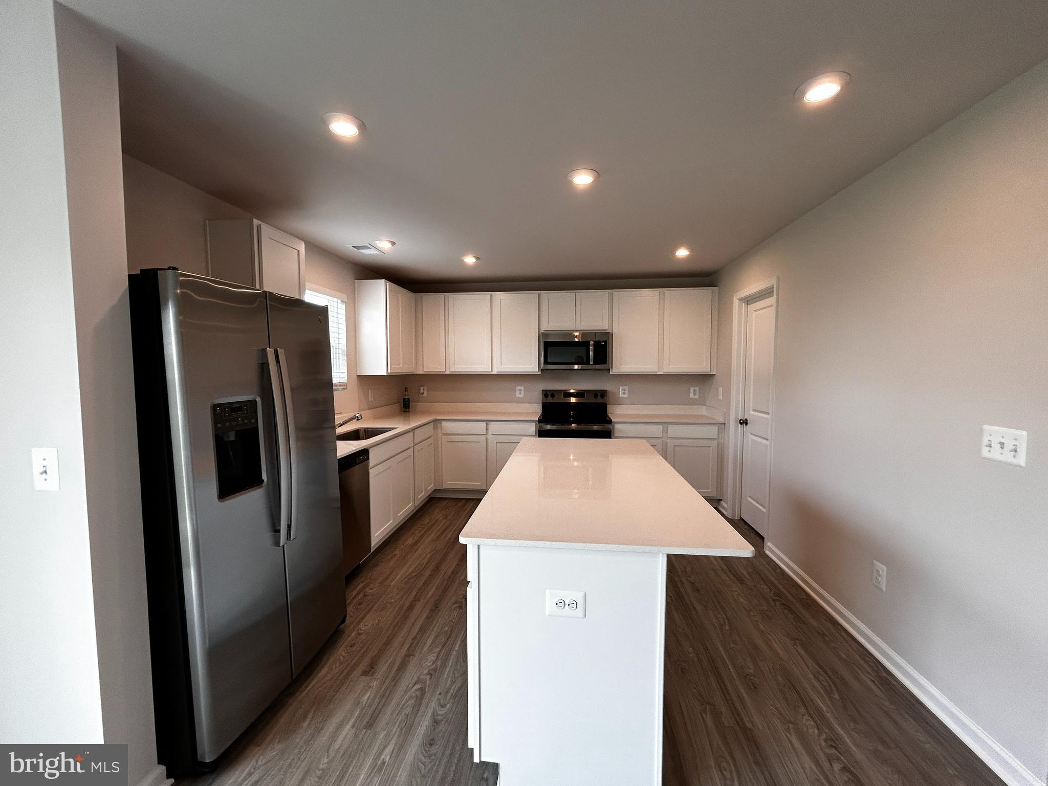 24 Dove Road Charles Town, WV 25414 - Photo 9 of 34