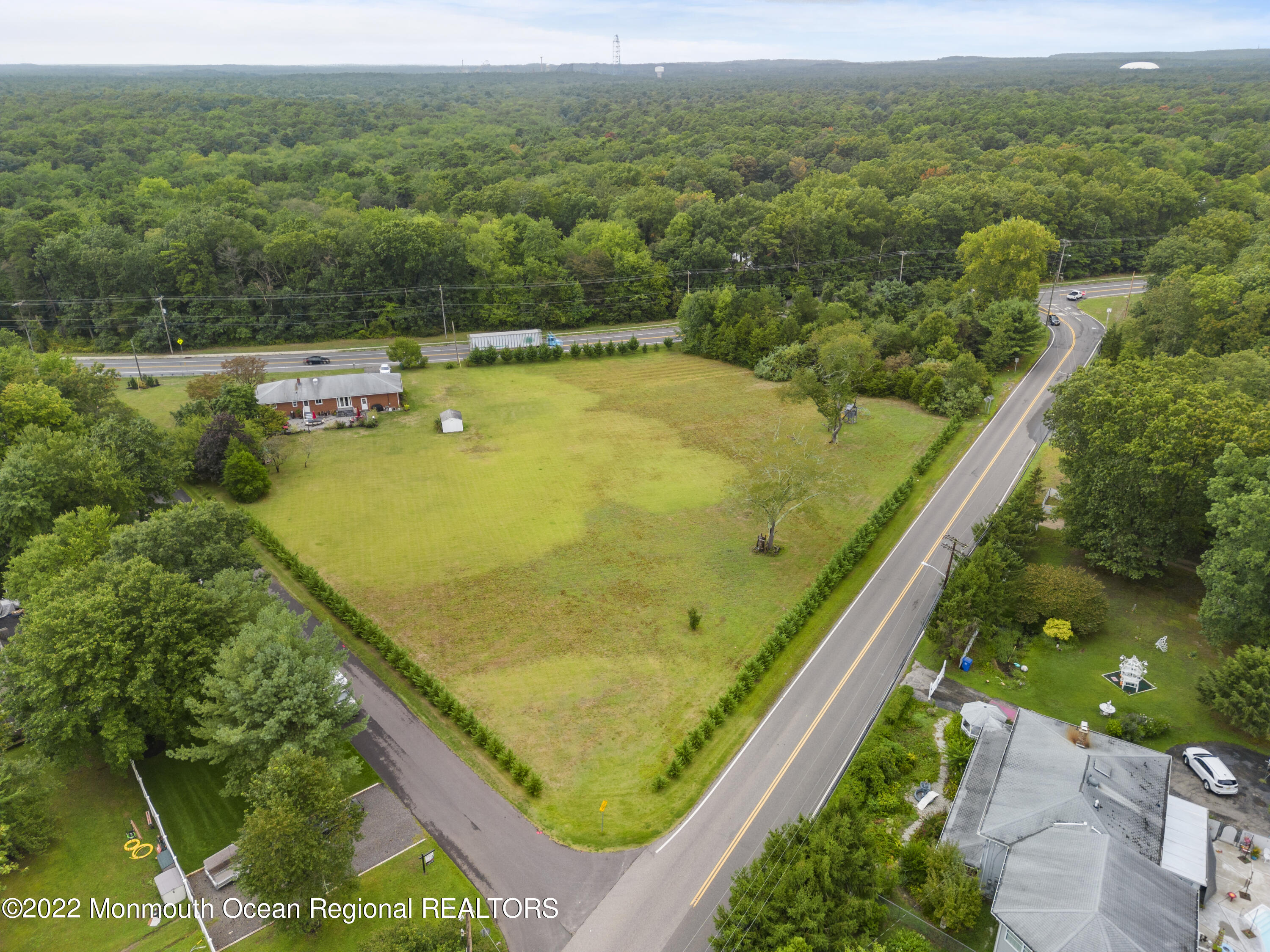 545 Cassville Road Jackson, NJ 08527 - Photo 4 of 55 DJI_0017
