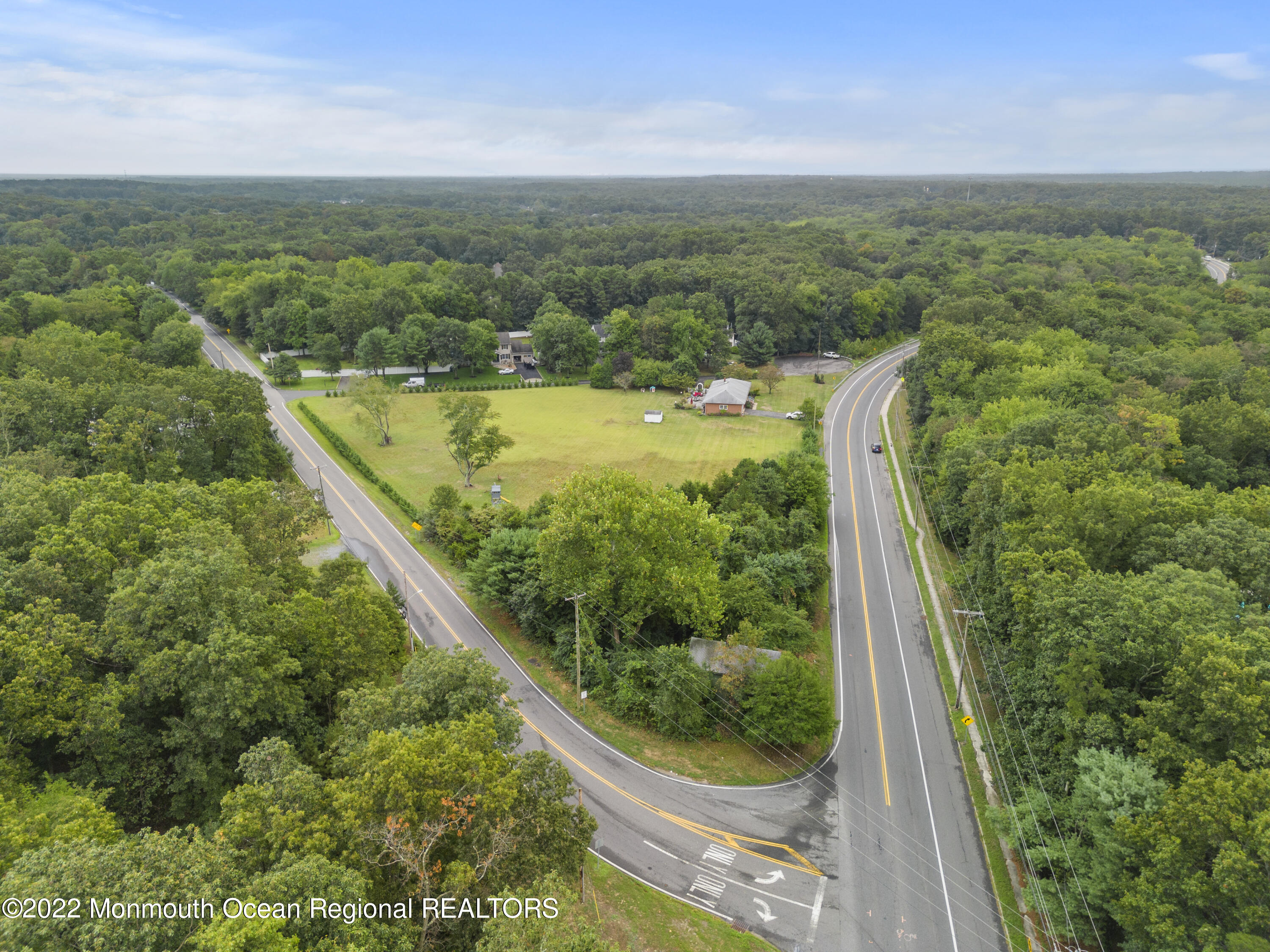 545 Cassville Road Jackson, NJ 08527 - Photo 5 of 55 DJI_0024