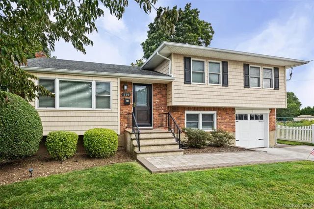 $930,000 | 114 Spruce Avenue, Bethpage, NY 11714