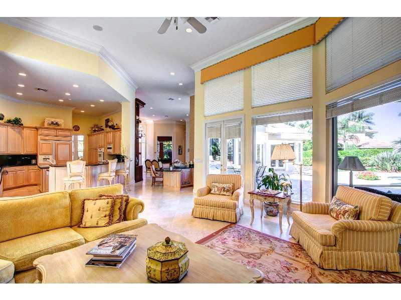 2676 Riviera Court Weston, FL 33332 - Photo 21 of 35 Den/Family/Great Room