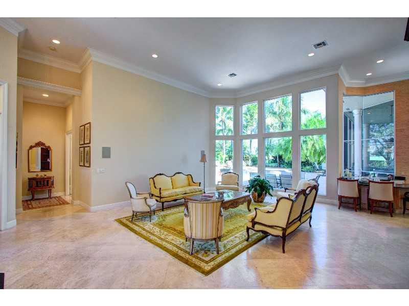 2676 Riviera Court Weston, FL 33332 - Photo 29 of 35 Living Room