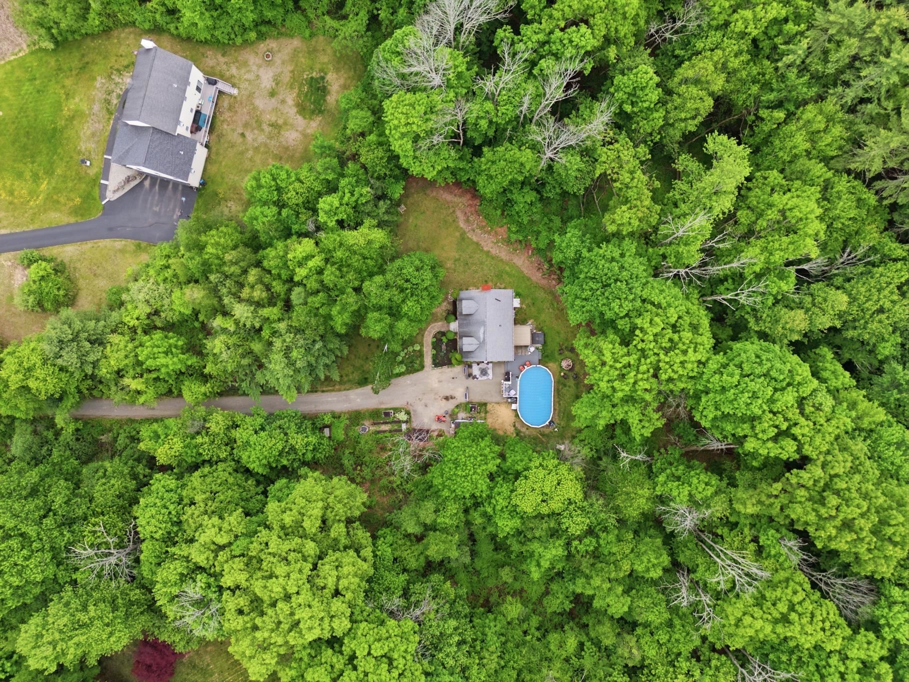4 Norris Farm Road Raymond, NH 03077 - Photo 9 of 29
