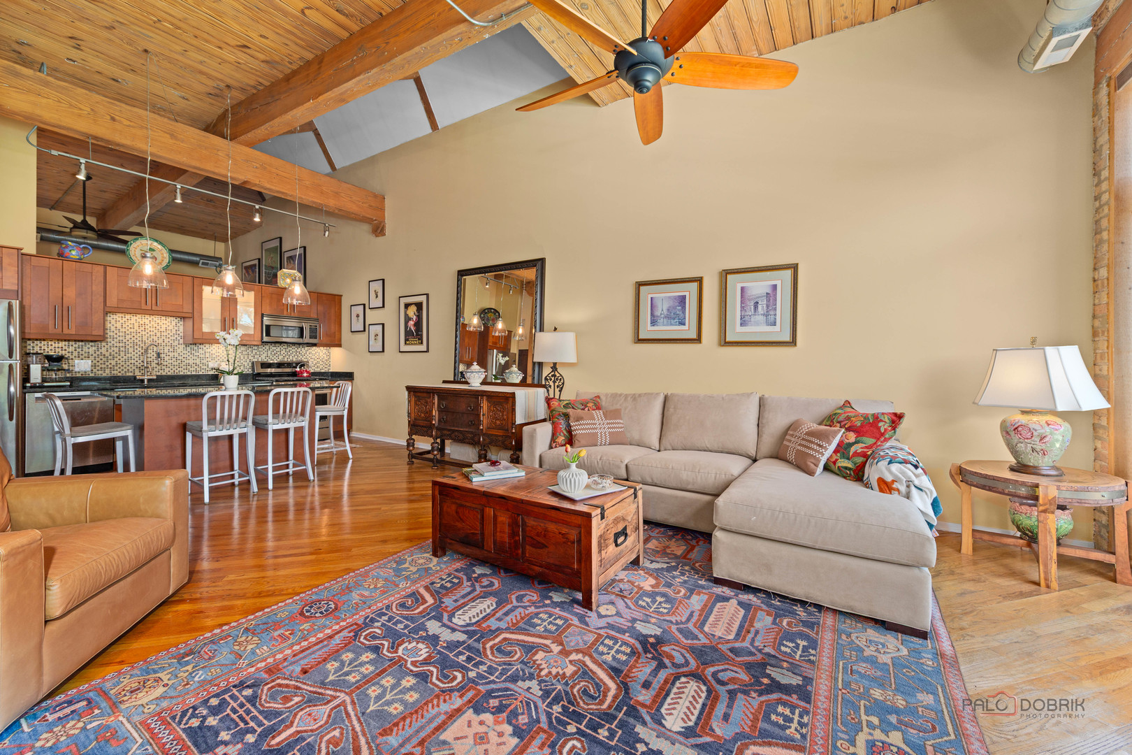 1801 West Larchmont Avenue, Unit 305 Chicago, IL 60613 - Photo 13 of 36