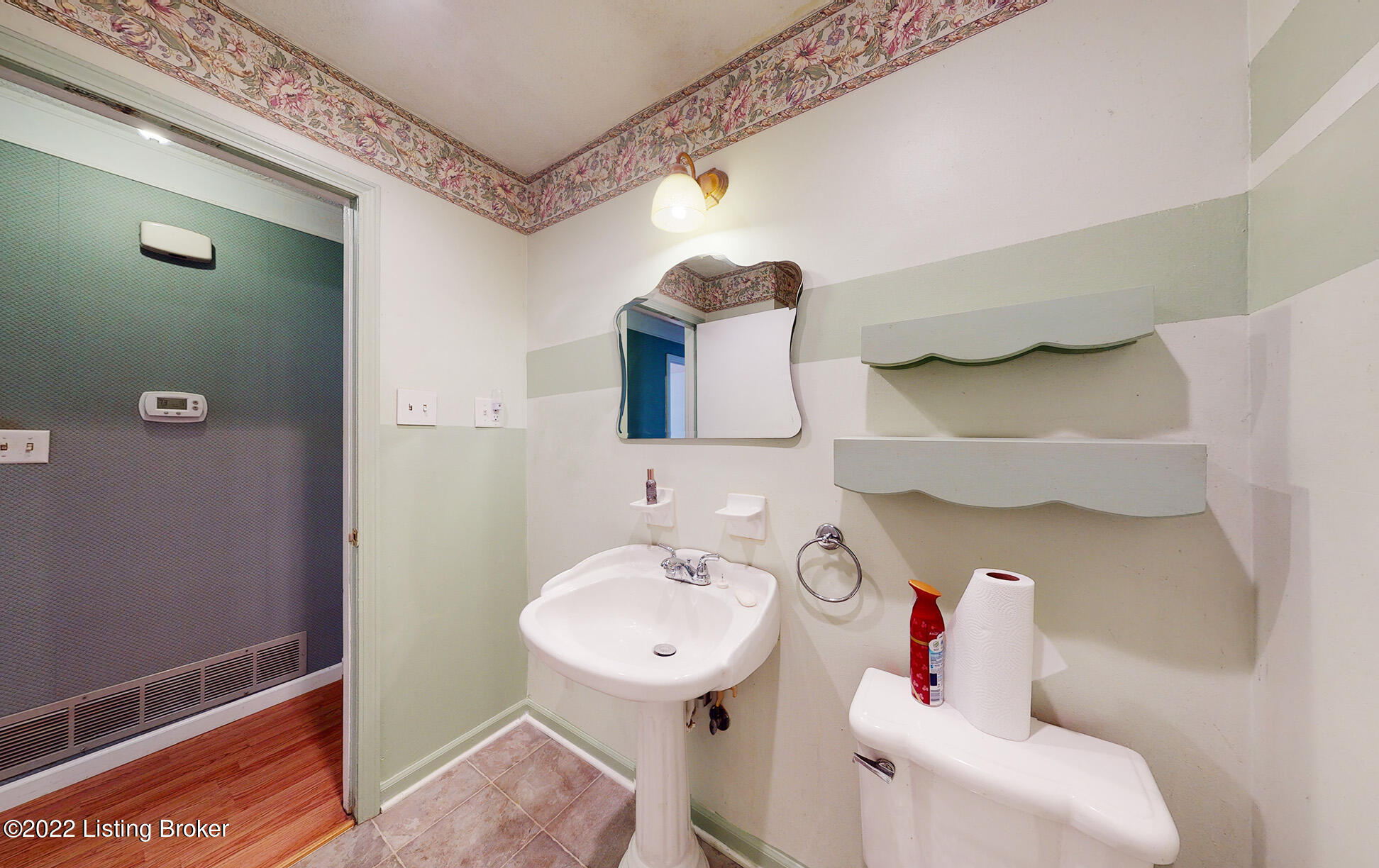 810 Flicker Road Louisville, KY 40214 - Photo 19 of 60 810-Flicker-Rd_019