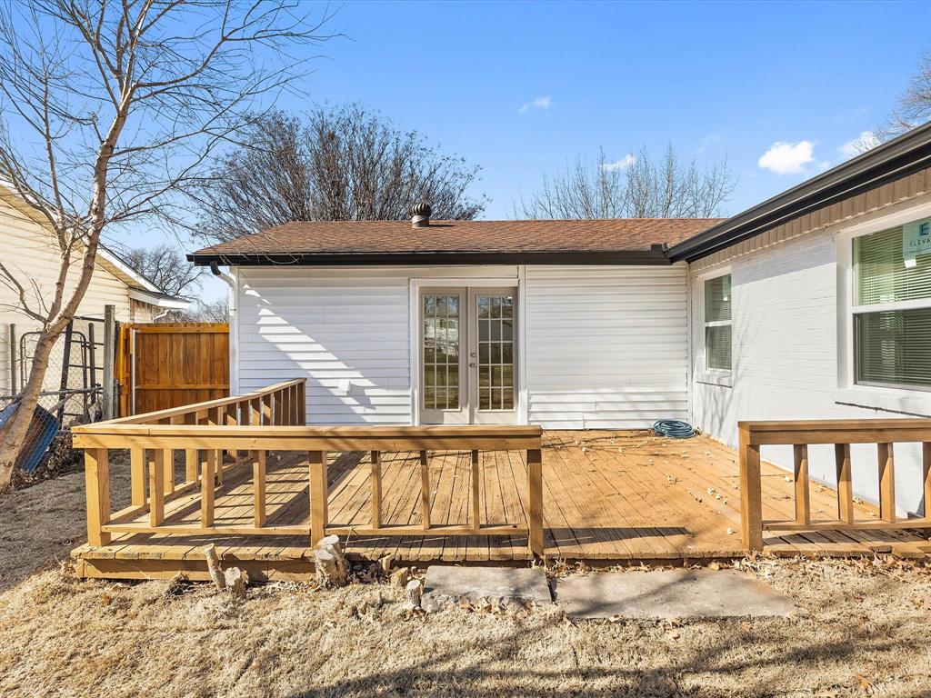 4013 Oleander Trail Mesquite, TX 75150 - Photo 23 of 28 Wooden deck featuring french doors