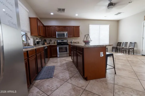 $505,000 | 3104 South Lois Lane, Gilbert, AZ 85295